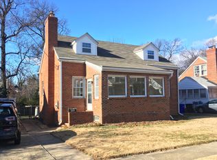 2112 N Troy St, Arlington, VA 22201