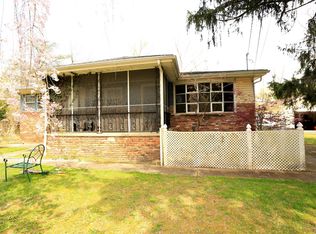 4 Butterfly Ln, Freehold, NJ 07728