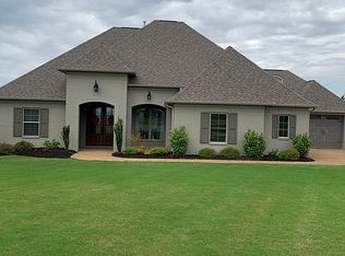 4 Phillip Hale Cv, Humboldt, TN 38343