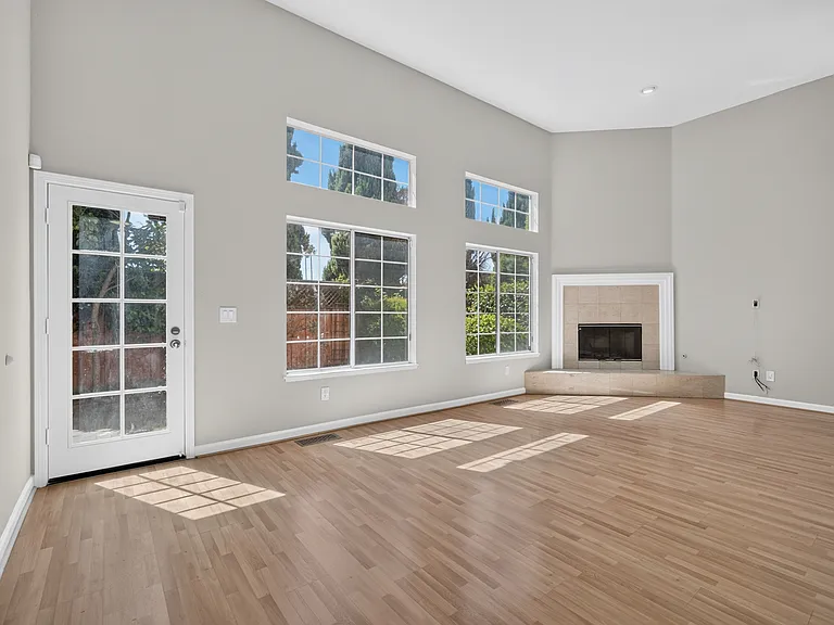 2802 Cozumel Cir #1 — Photo 3