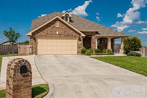 1st image of 4815 Oakview Dr