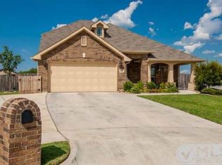 4815 Oakview Dr, Mansfield, TX 76063