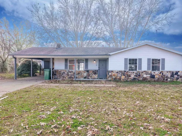 510 W Pasadena Ave, Muscle Shoals, AL 35661