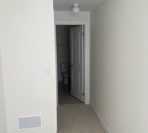 4th image of 15100 S Yonge St #107