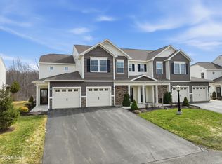 39 Jared Court, Cohoes, NY 12047