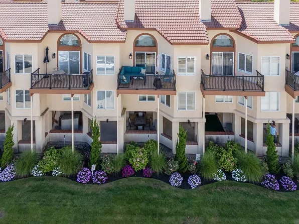 400 E Raleigh Ave APT 419, Wildwood Crest, NJ 08260