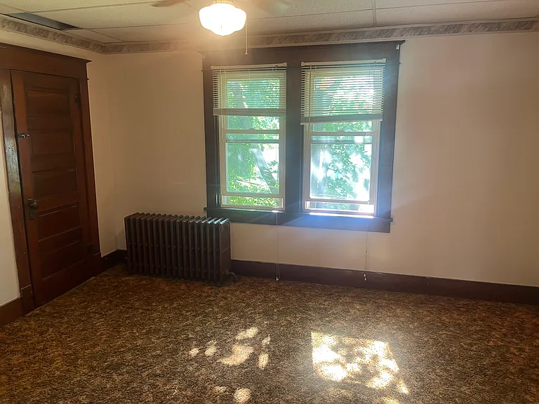 390 Lincoln St #2 — Photo 12