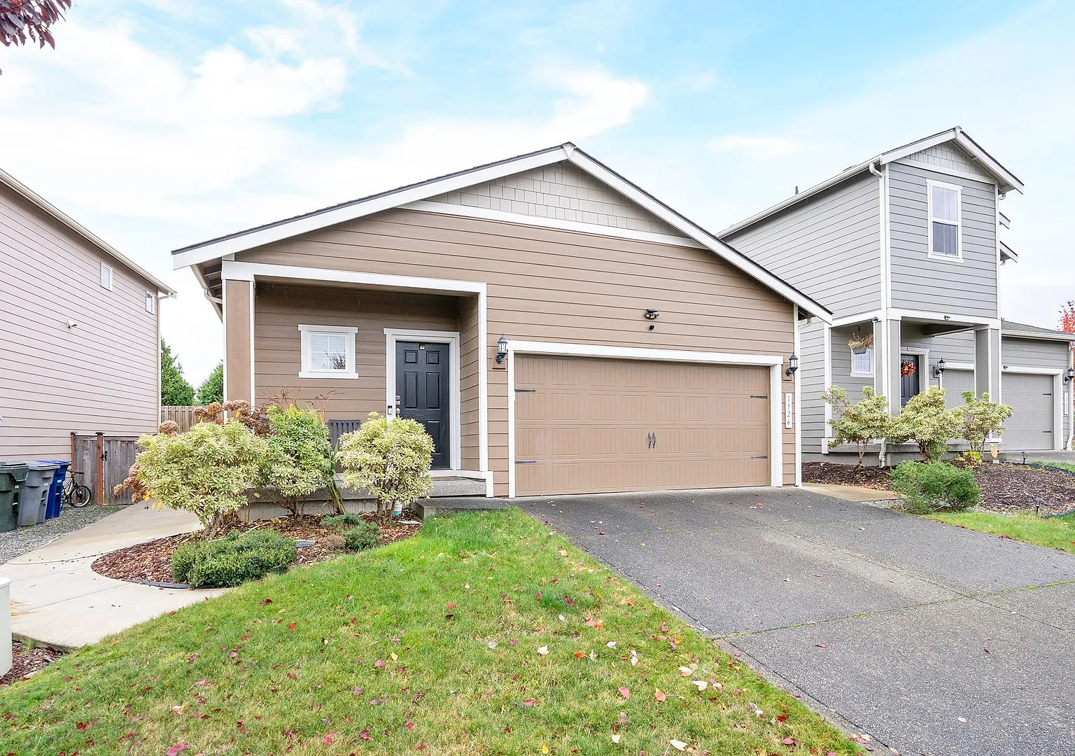 Welcome to Ridgeview Estates Spacious Home with a Fenced Yard! — Photo 3