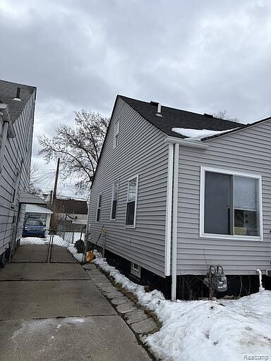 1st image of 6394 Westwood St