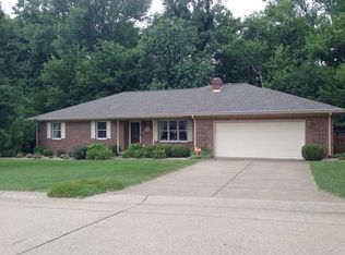 5877 Riceland Dr, Newburgh, IN 47630