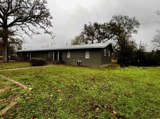622 N Main St, Grand Saline, TX 75140