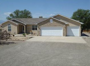 1165 S Oakleaf Dr, Pueblo West, CO 81007