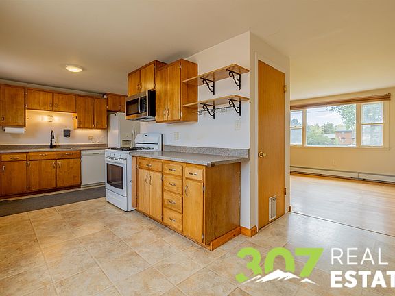 5th image of 2619 Cowgill Rd