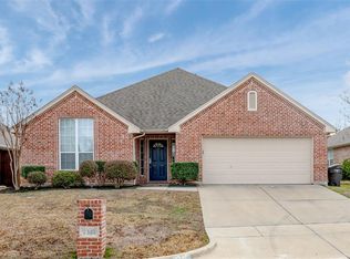 7341 Chambers Ln, Fort Worth, TX 76179