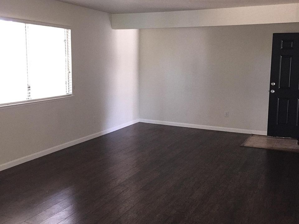 1st image of 313 Lawton St APT 7