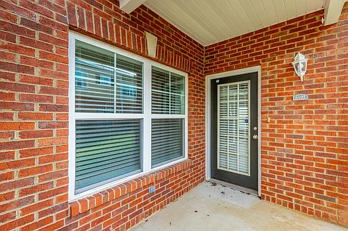 6105 Regency Ct Photo 1