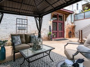 585 White Cir APT 402, Athens, GA