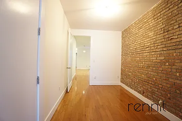 Rented by Rennit Inc.