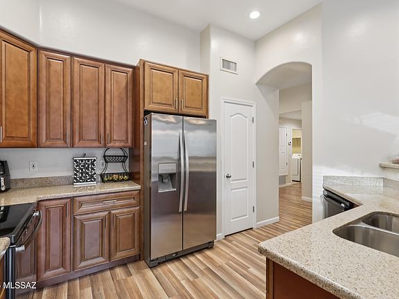 2nd image of 7444 E Calle Infinito