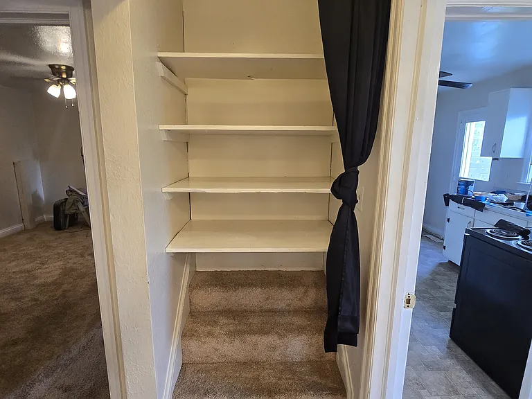610 Monroe St #B — Photo 10