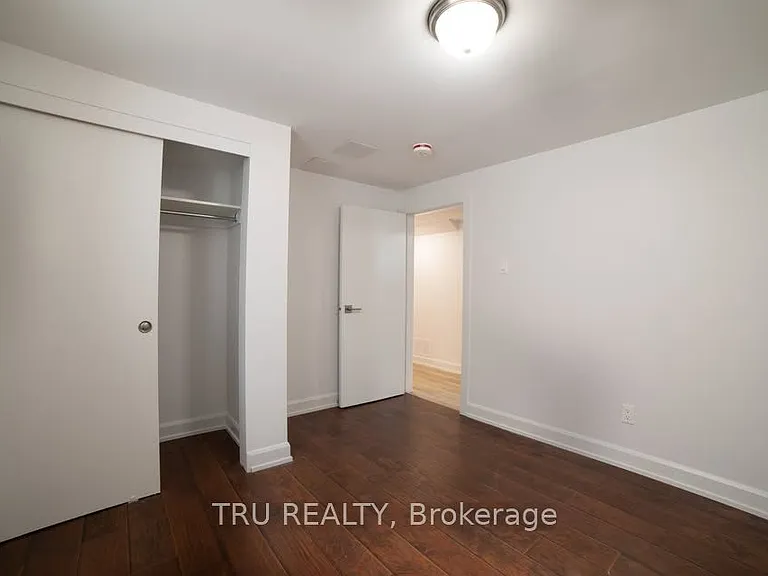 2424 Iris St #B — Photo 12