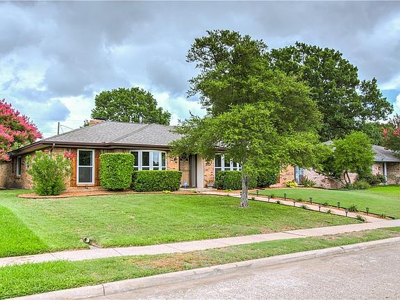 2nd image of 2409 Creekcove Dr