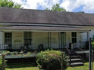 122 Pine St, Prosperity, SC 29127