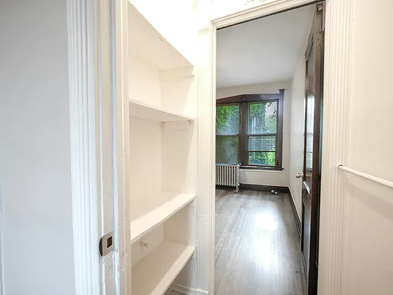 6360 S Greenwood Ave #6360-2 — Photo 7