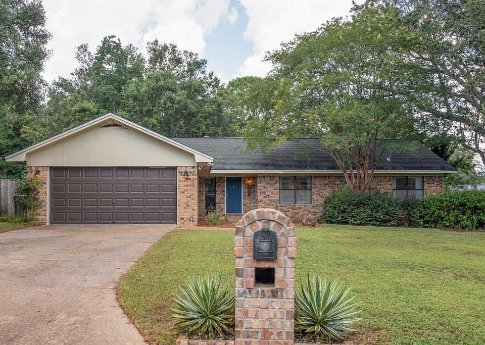 1st image of 4499 Whisper Dr