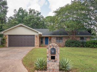 4499 Whisper Dr, Pensacola, FL 32504