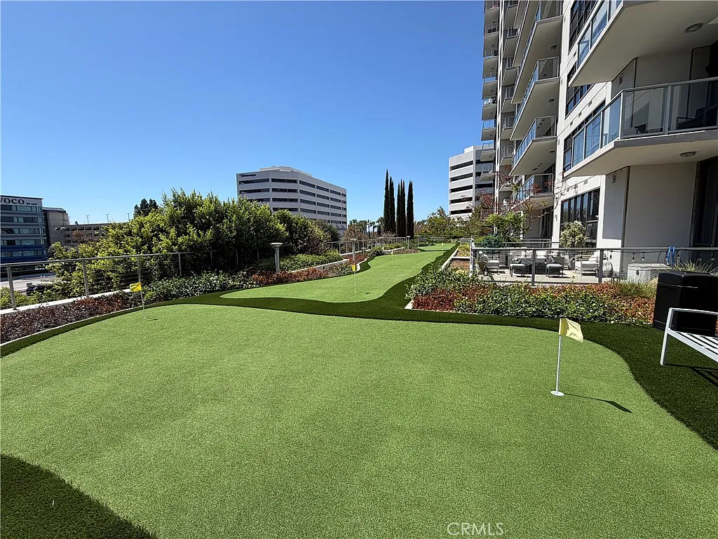 1 bed, 1198 sqft, $4,500 — Photo 3