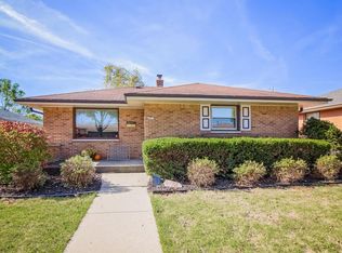 4617 N Houston Ave, Milwaukee, WI 53218