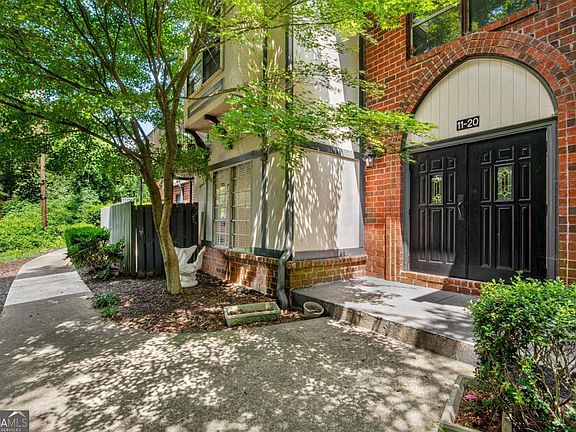 2nd image of 6851 Roswell Rd Unit Q16