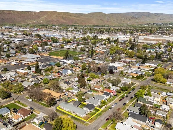 1219 Roosevelt Avenue, Yakima, WA 98902