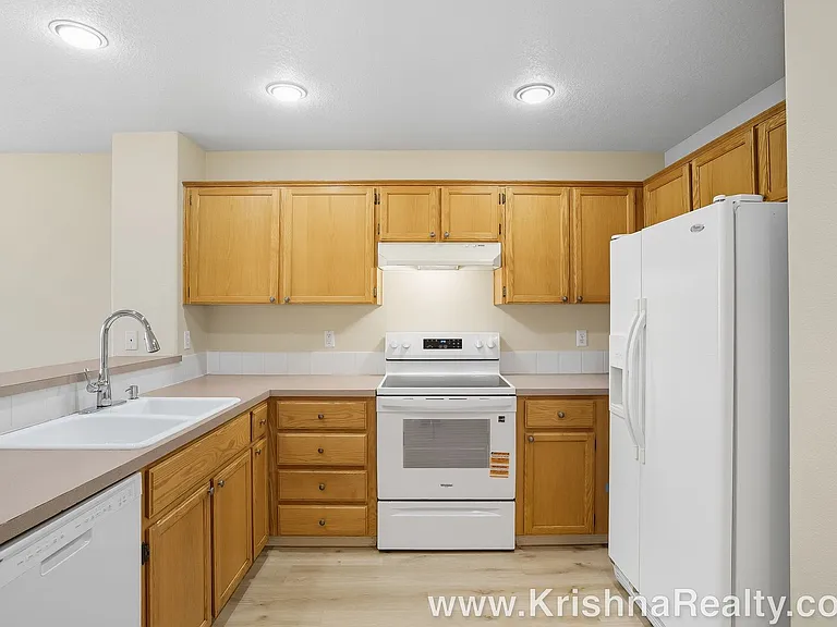 15369 NW Sweetgale Ln — Photo 5