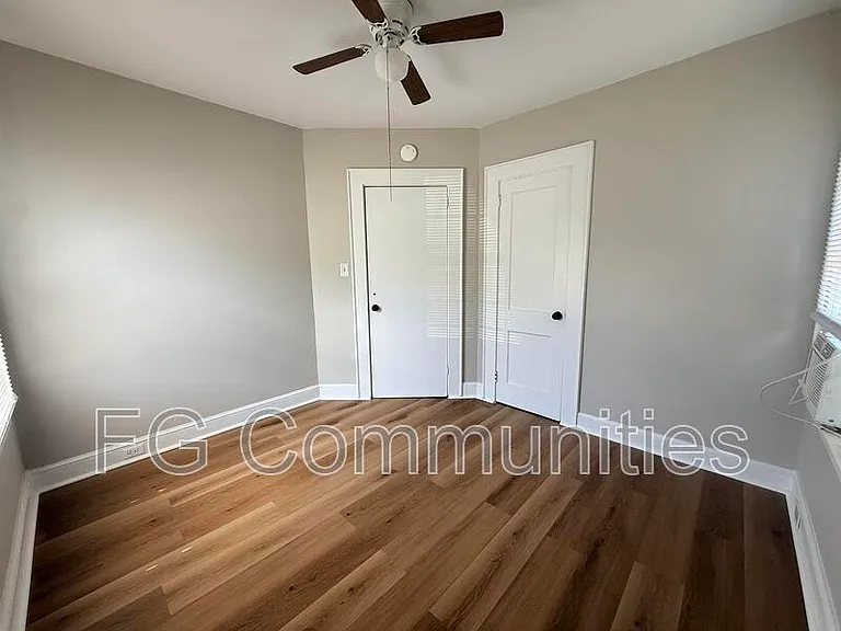 212 Main Ave E — Photo 7