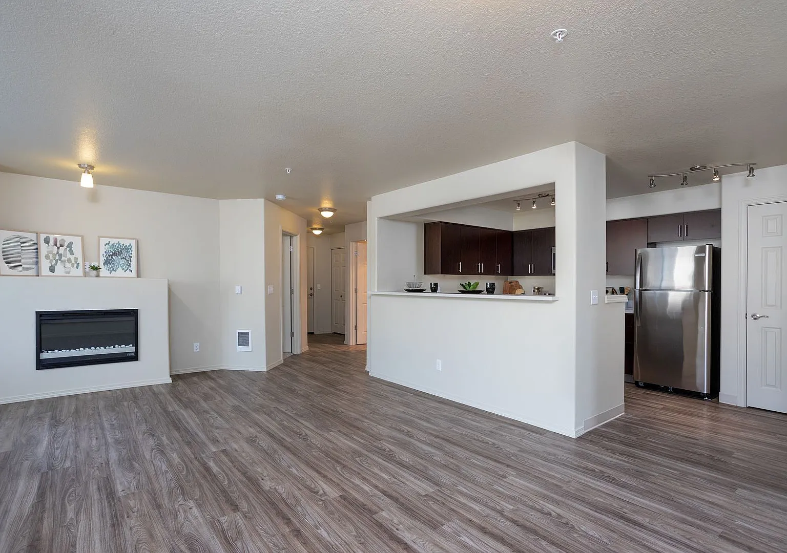 Live where you love at Edgewater Apartments — Photo 3