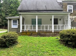 20 Main St, East Setauket, NY 11733