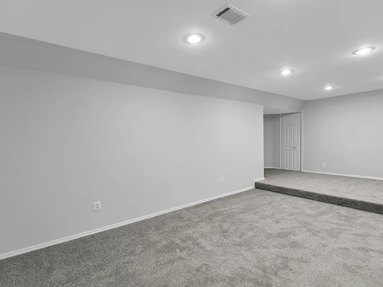 7 Patriot Hill Dr — Photo 41