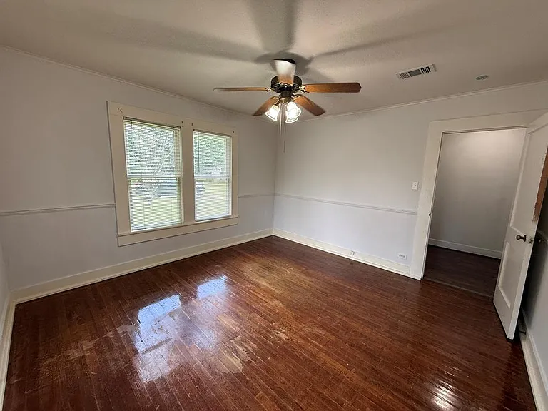 509 N Peachtree St — Photo 29