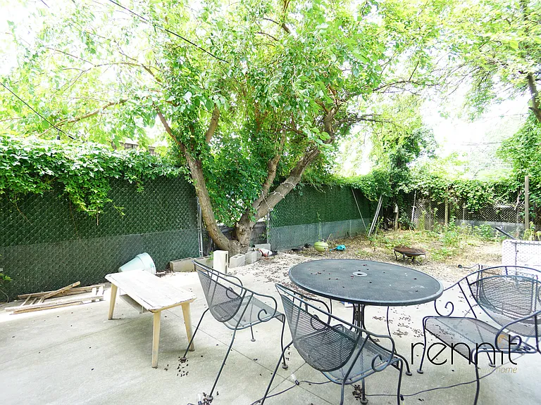 37 Wilson Ave #GARDEN — Photo 1