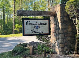 305 Freedom Trail Ct #46, Zirconia, NC 28790