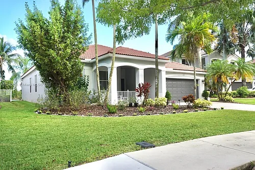 878 Lavender Cir #878 Photo 1