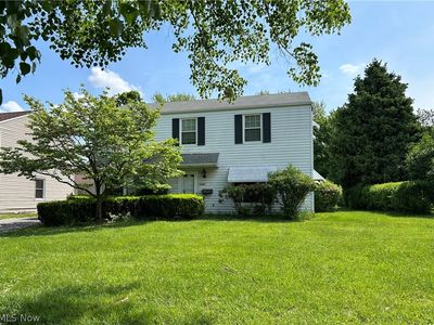 5287 Strawberry Ln, Willoughby, OH, 44094