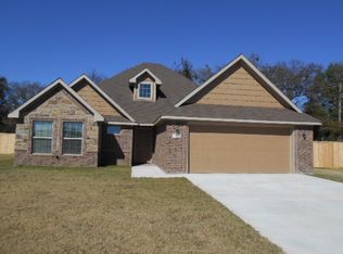 301 Wandering Way, Ardmore, OK 73401