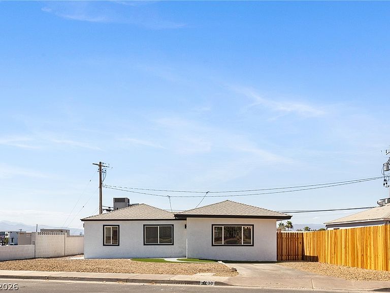 30 E Victory Rd, Henderson, NV