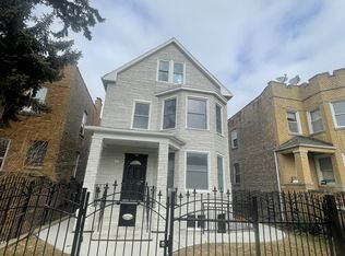 5148 W Henderson St, Chicago, IL 60641