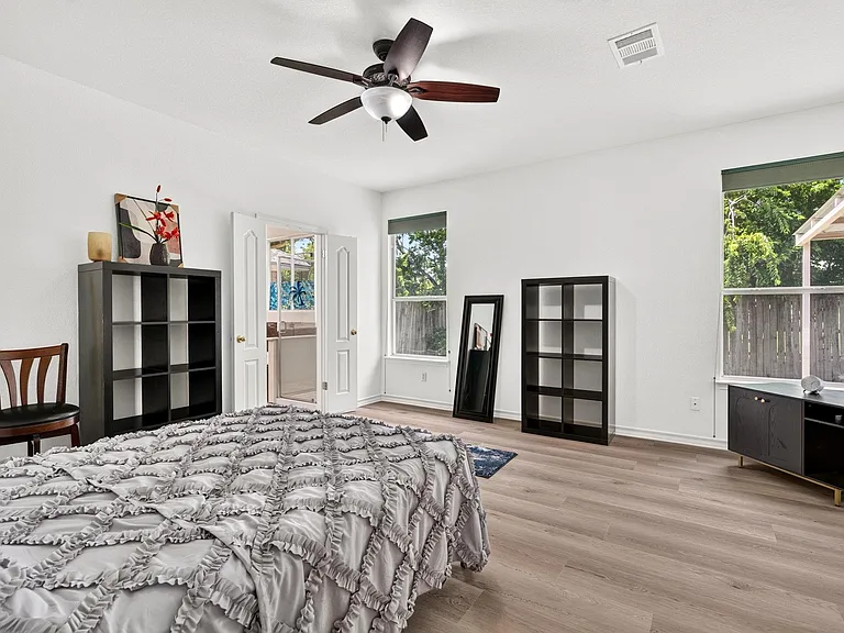 1612 Zunker Cv — Photo 13
