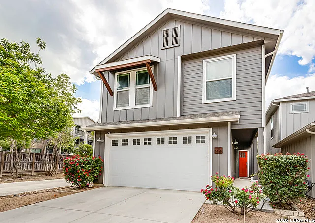 1426 E Sandalwood Ln — Photo 1