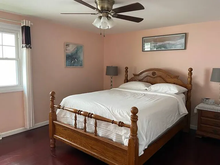23 Mapleleaf Dr — Photo 8